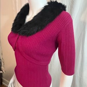 Guess Magenta Sweater with Black Faux Fur Collar